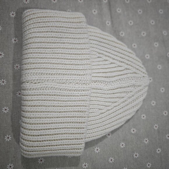 Acne Studios White Ribbed-Knit Hat - Picture 3 of 7